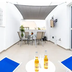 Spiros Luxury , Ayía Nápa Chypre