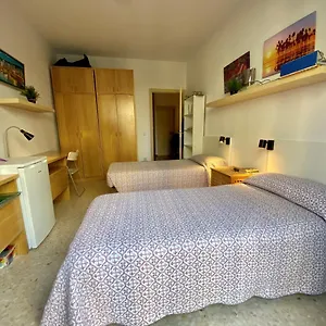 Appartement Housing Recommend For Students, Barcelone